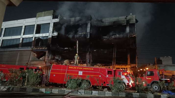 delhi fire